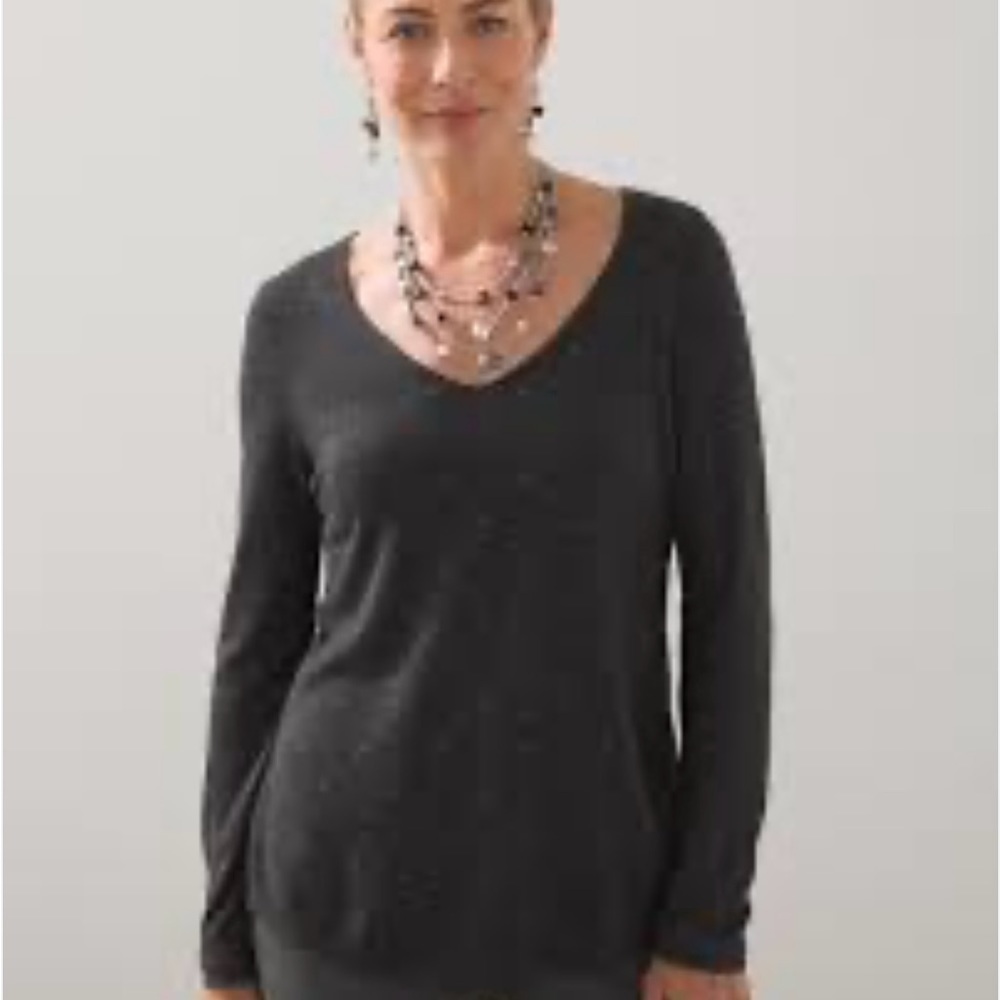 ❤️2/$15 or 3/$21❤️NWT Chico’s Beaded Charcoal Grey Pullover Top, Size 0 Small
